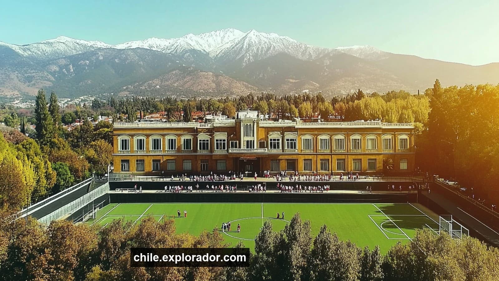 Vista de establecimientos escolares con vacantes SAE en Las Condes, Chile